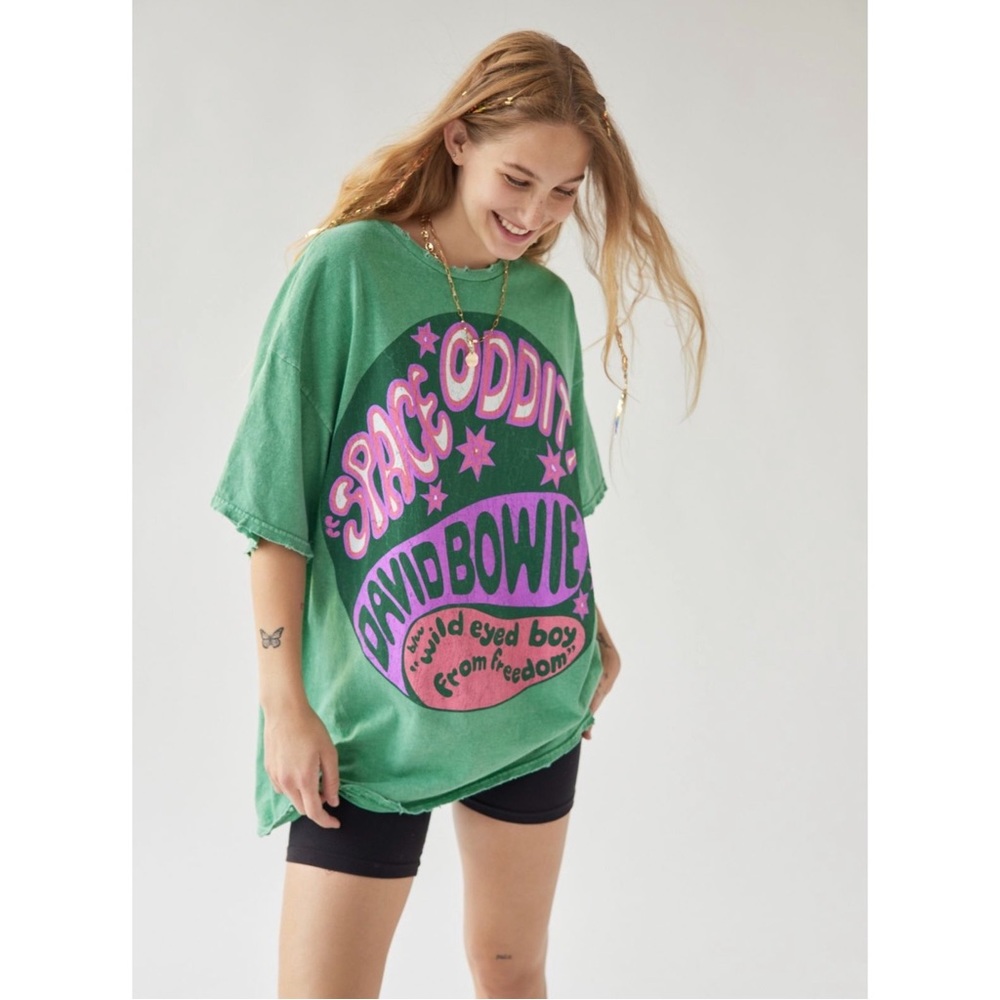 Urban Outfitters David Bowie tee!